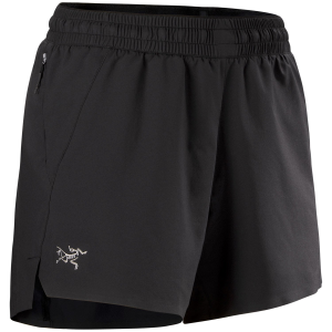 Women's Arc'teryx Norvan 5' Shorts 2025 in Black size 8 | Polyester