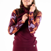 Women's Wild Rye Hailey Half-Zip Top 2024 in Purple | Wool