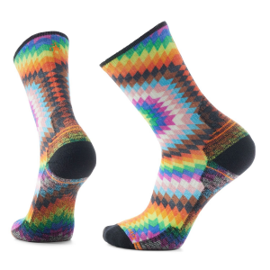 Image of Smartwool Hike Light Cushion Love Lives Here Print Crew Socks 2024 in Purple size Large | Nylon/Wool/Elastane