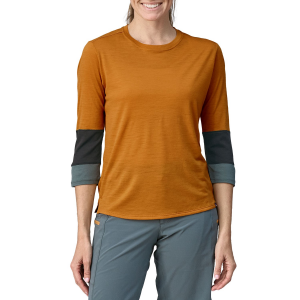 Image of Women's Patagonia 3/4 Sleeve Jersey 2024 in Blue size X-Small | Wool/Polyester