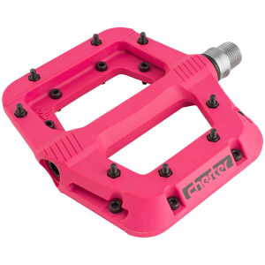 Race Face Chester Pedals 2023 in Pink | Nylon