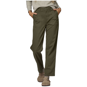 Image of Women's Patagonia Utility Pants 2024 in Green size 6 | Spandex/Cotton