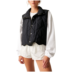 Image of Women's Free People Quinn Quilted Puffer Vest 2024 in Black size Large | Polyester