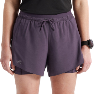 Arc'teryx Women's Arc'teryx Norvan 5 2-in-1 Shorts 2026 in Black | Nylon/Elastane/Polyester - $120.00 at evo