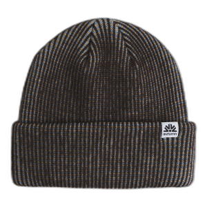 Autumn Autumn Static Beanie Hat 2027 in Green | Acrylic - $26.00 at evo