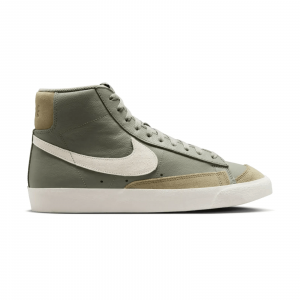 Nike Blazer Mid '77 Premium Shoe - Men's