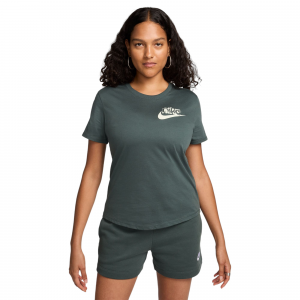 Nike NSW Graphic T-Shirt - Women's