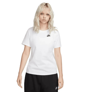Nike Sportswear Club Essentials T-Shirt - Women's