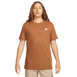 Nike Sportswear Club T-Shirt - Men's