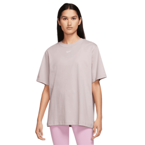 Nike Sportswear Essential T-Shirt - Women's