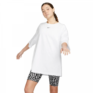 Nike Sportswear Essential Oversized T-Shirt - Women's