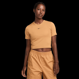 Nike Sportswear Essential Slim Cropped T-Shirt - Women's