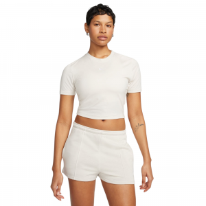 Nike Sportswear Essential Slim Cropped T-Shirt - Women's