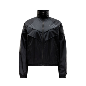 Nike Windrunner Loose UV Woven Full-Zip Jacket - Women's