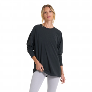 Vuori Feather Long Sleeve Tee