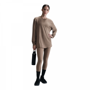 Nike One Relaxed Dri-FIT Long-Sleeve Top - Women's