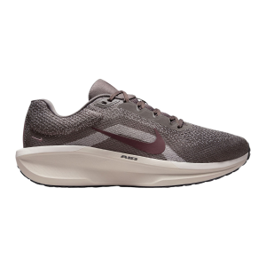 Nike Winflo 11 Road Running Shoe - Men's