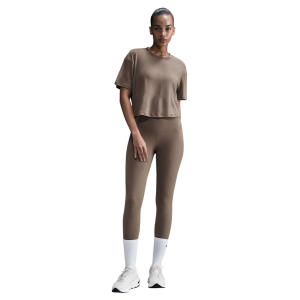 Nike One Relaxed Dri-FIT Cropped Short-Sleeved Top - Women's