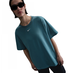 Nike Sportswear Essential T-Shirt - Women's