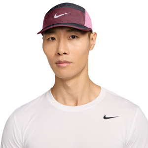 Nike Dri-FIT Fly Unstructued Swoosh Cap