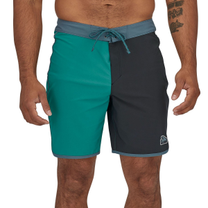 Patagonia Hydropeak Scallop 18 Shorts Men's in Green size 38" | Spandex/Polyester