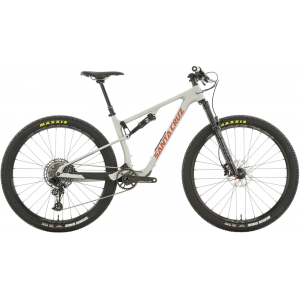 Santa Cruz Bicycles | Blur 4 C R Tr Bike | Matte Silver | Xl