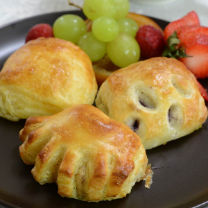 Cafe Pk Lemon Pillow, Almond Bear Claw, Bluberry Pocket Danish - 1.25 oz, Unbaked - $172.92 at Gourmet Food World