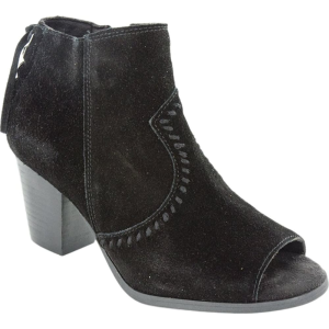 Minnetonka Minnetonka Women's Melanie Bootie - $64.02 at Outland USA