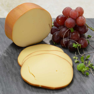 Smoked Gouda - 8 oz cut portion