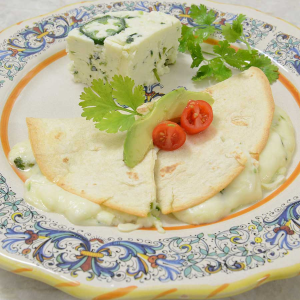 Queso Botanero with Cilantro and Jalapeno - 12 oz wheel