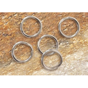 Spro Stainless Split Ring Size 4 20 lb 8pk