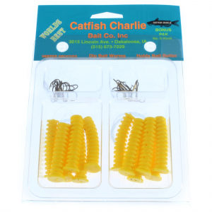 CatfishCharlie Dipbait Kit Yellow Worms/Trebel Hooks