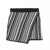 Alpine Lodge Pattern Skirt - Women's / Black / M