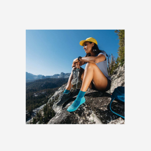 Women's Light Hiker Quarter Lightweight Hiking Sock-Cascade-Medium