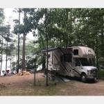 LARGE FAMILY RV WITH UP TO 10 SLEEPING CAPACITY - GREAT FOR FAMILIES AND LONG TRIPS - WE CAN DELIVER