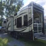 2015 Grand Design Momentum