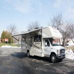 RV 40: 2018 Winnebago Minnie Winnie