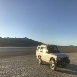 2004 Land Rover Discovery 2 Adventure Rig