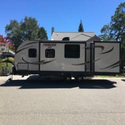 Glamping Master! 2017 Prime Time Tracer AIR305
