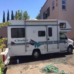 1999 Winnebago Chalet