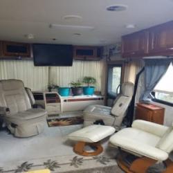 2005 Newmar Dutch Star