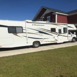 2010 Thor Motor Coach Chateau