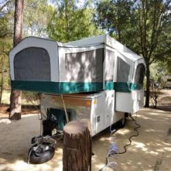 2005 Jayco Select- Pop Up Camper--- FREE DELIVERY TO FORT WILDERNESS AND SURROUNDING CAMPGROUNDS WITH 5+ NIGHTS