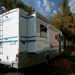 2004 Winnebago Brave