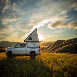 Toyota Tacoma - Go Fast Camper