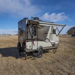 2018 Coleman 1605FB Easy to Tow (21 ft): Fully Automated Off-Grid Solar Equiped