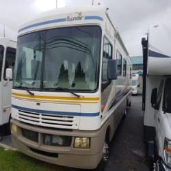 2003 Fleetwood Bounder