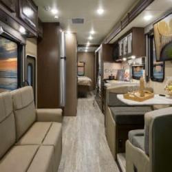 5 Star Glamping-2017 Thor Motorcoach Class A