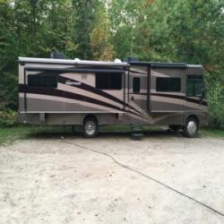 2009 Winnebago Sightseer