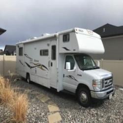 2008 Winnebago Outlook (AKA -Benjamin Franklin Rodriguez)